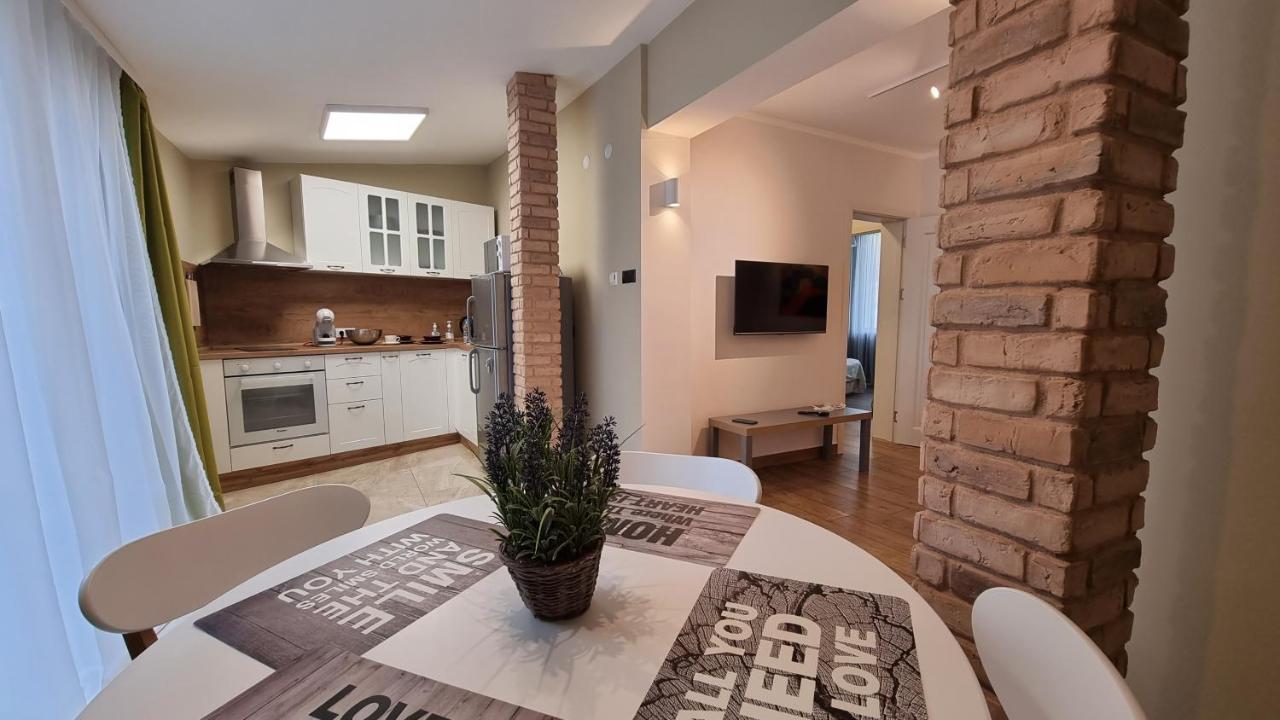 Old Town City Center Apartment Ruse Zewnętrze zdjęcie
